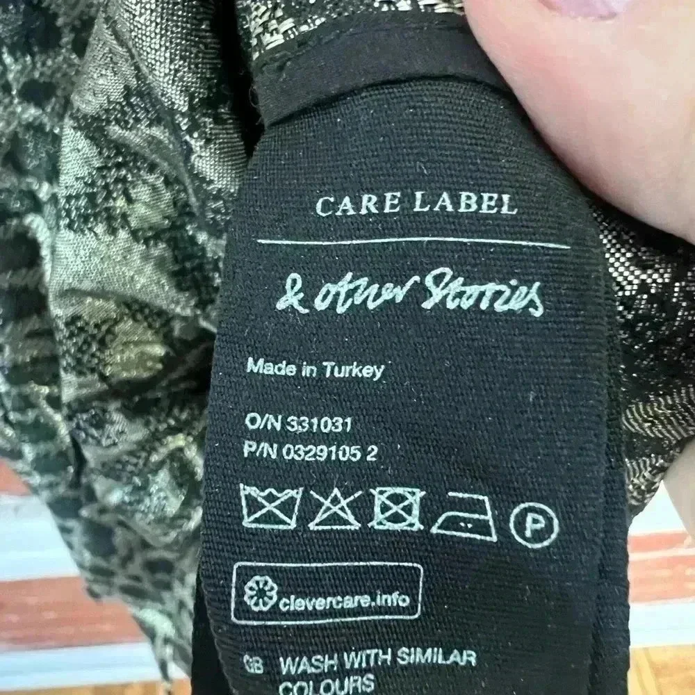 & Other Stories Silk Blend Metallic Anomal Print Mini Cocktail Dress Size 6 - Picture 13 of 16